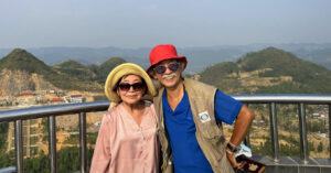 Cụ ông 73 tuổi 11 năm chở vợ ung thư phượt xuyên Đông Dương, rong ruổi Việt Nam