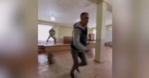 Nổ súng tại văn phòng tuyển quân ở Nga
