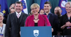 Cựu luật sư của bà Melania Trump thành nữ tổng thống đầu tiên của Slovenia