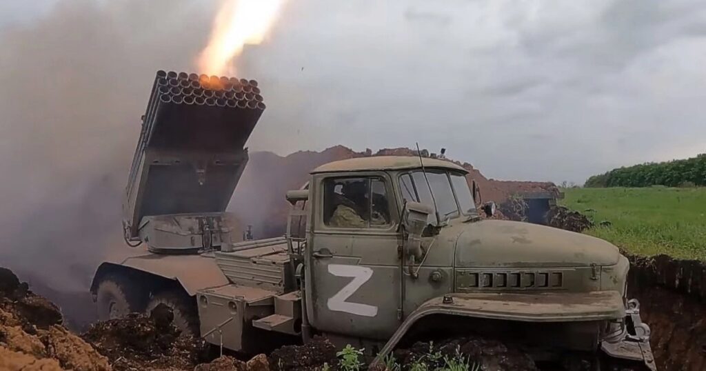 Quân đội Ukraine lần đầu thu giữ pháo phản lực BM-21 Grad của Nga