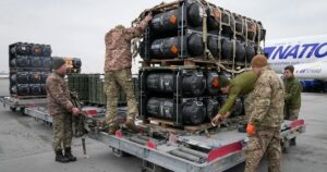 Báo Mỹ: Lầu Năm Góc có thể cạn ngân sách viện trợ quân sự cho Ukraine
