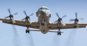 Căn cứ không quân Nga bị tấn công bí ẩn, 3 máy bay bị hư hại