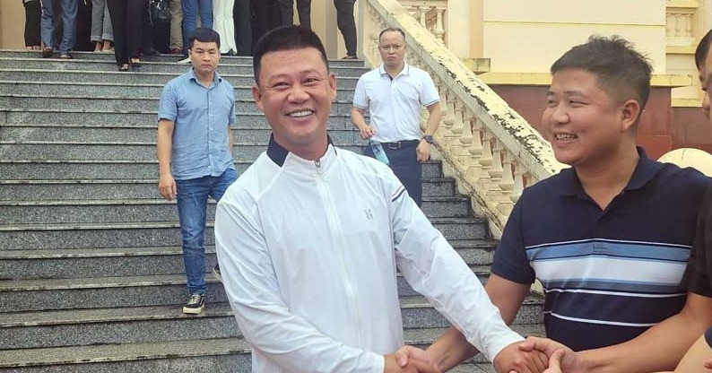 Nguyên Phó Bí thư Tỉnh đoàn Yên Bái Đinh Tiến Hùng được tòa tuyên vô tội