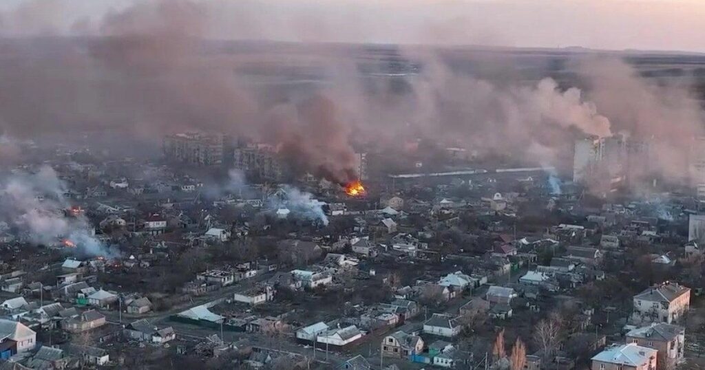 Chiến sự Ukraine 12/12: Nga dồn dập công phá Bakhmut, quân Kiev hoảng loạn rút lui hàng loạt