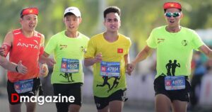 Người Việt khiếm thị đầu tiên chinh phục marathon: 10 năm bỏ lại bóng tối