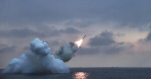 Triều Tiên dồn dập phóng tên lửa